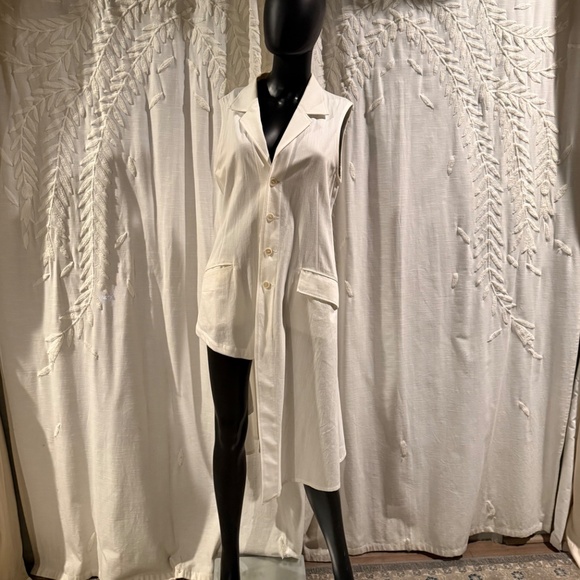 Yohji Yamamoto White Asymmetrical Button-Down Dress (Size 2) - Picture 2 of 16